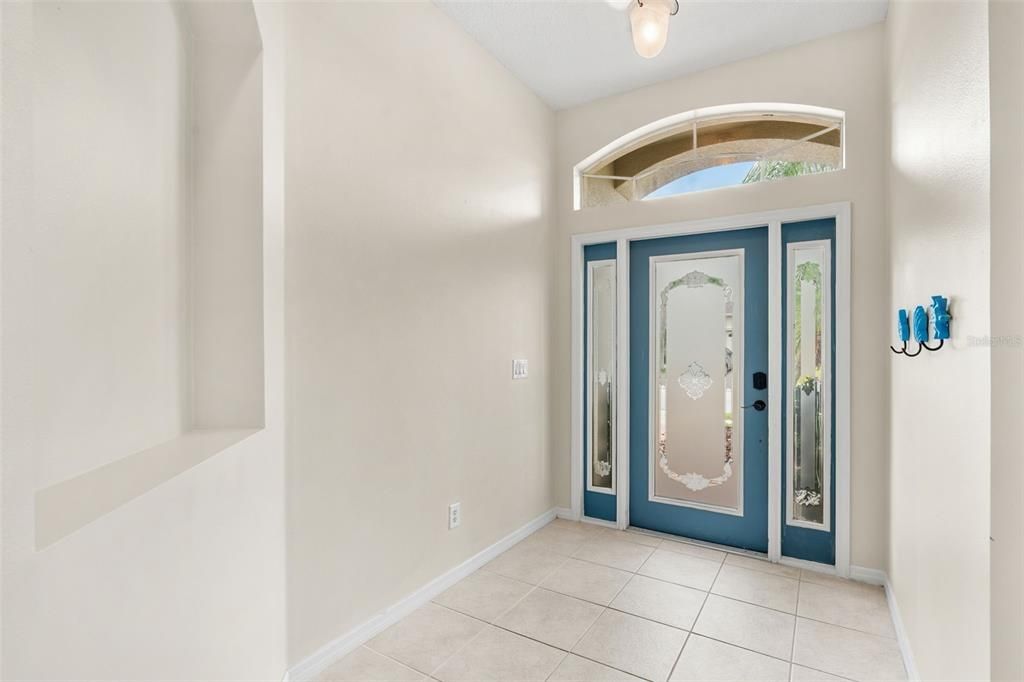 На продажу: $550,000 (4 спален, 2 ванн, 2014 Квадратных фут)