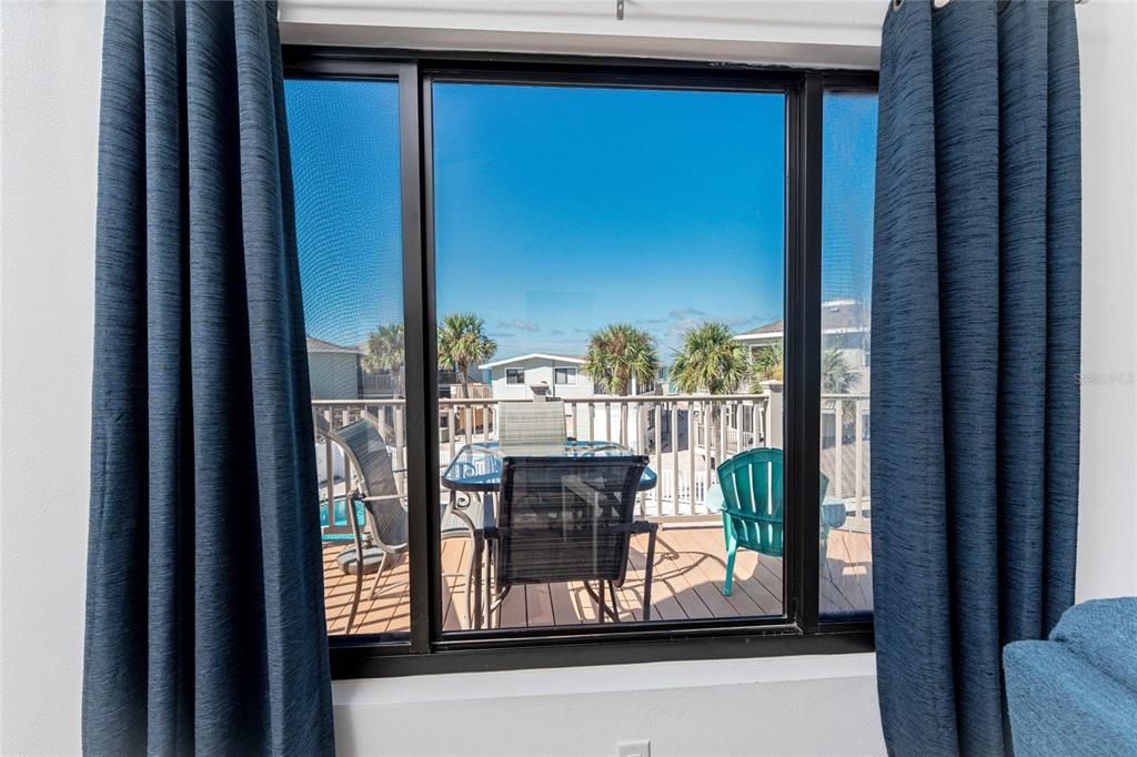 Activo con contrato: $425,000 (2 camas, 2 baños, 762 Pies cuadrados)