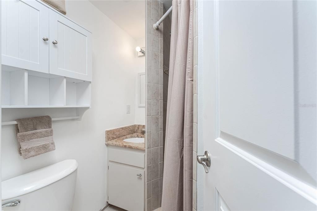 Activo con contrato: $425,000 (2 camas, 2 baños, 762 Pies cuadrados)