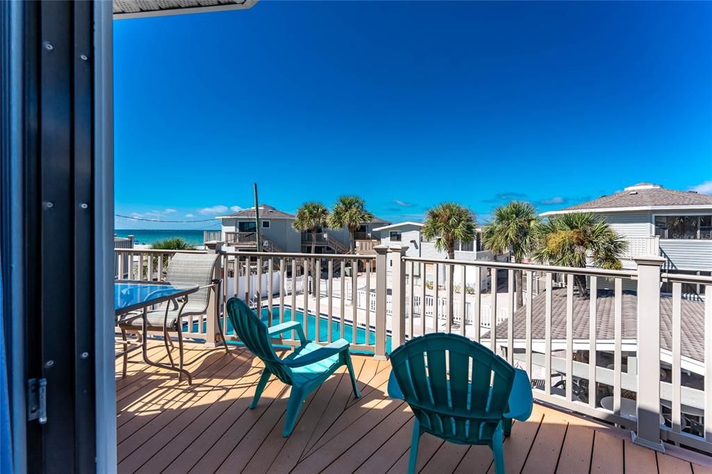 Activo con contrato: $425,000 (2 camas, 2 baños, 762 Pies cuadrados)