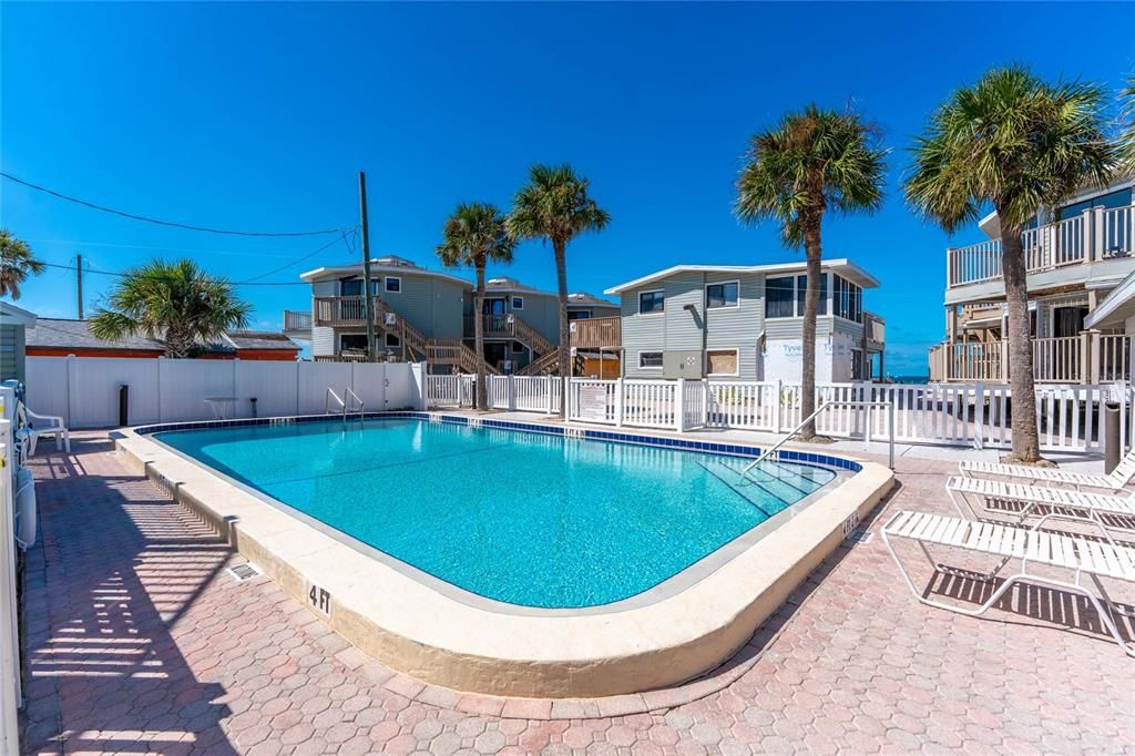 Activo con contrato: $425,000 (2 camas, 2 baños, 762 Pies cuadrados)