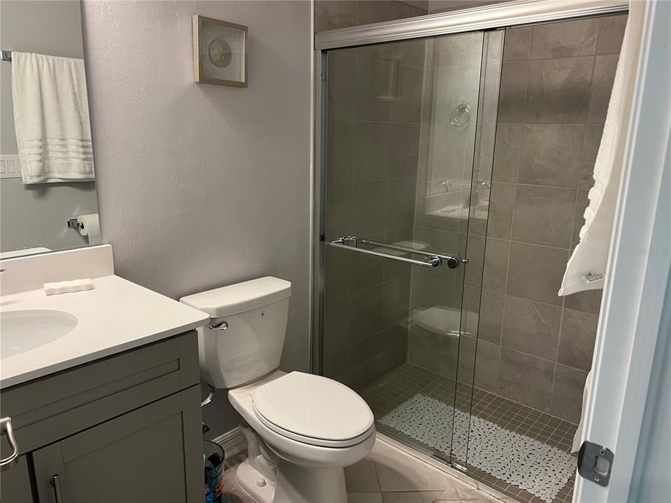 В аренду: $4,500 (4 спален, 3 ванн, 2247 Квадратных фут)