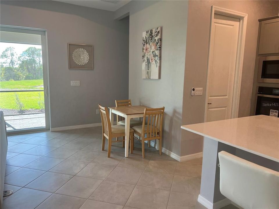 В аренду: $4,500 (4 спален, 3 ванн, 2247 Квадратных фут)