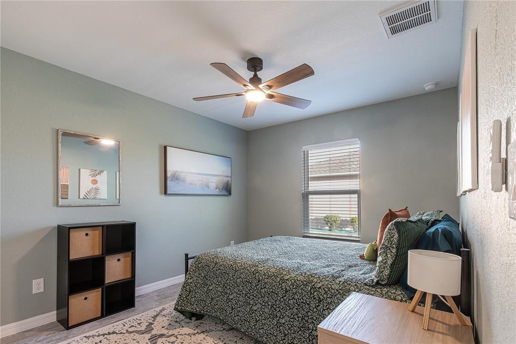 Active With Contract: $399,000 (3 beds, 2 baths, 1648 Square Feet)