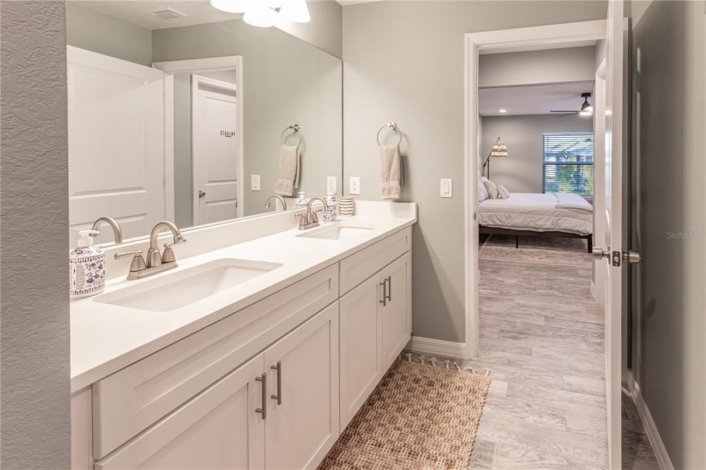 Active With Contract: $399,000 (3 beds, 2 baths, 1648 Square Feet)