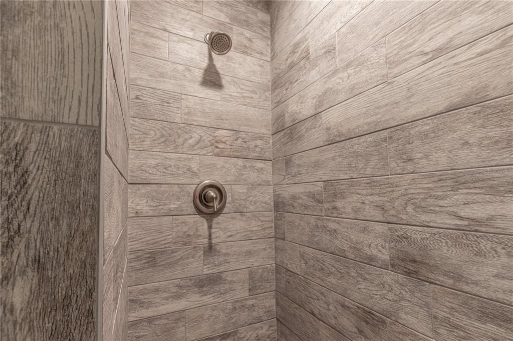 Active With Contract: $399,000 (3 beds, 2 baths, 1648 Square Feet)