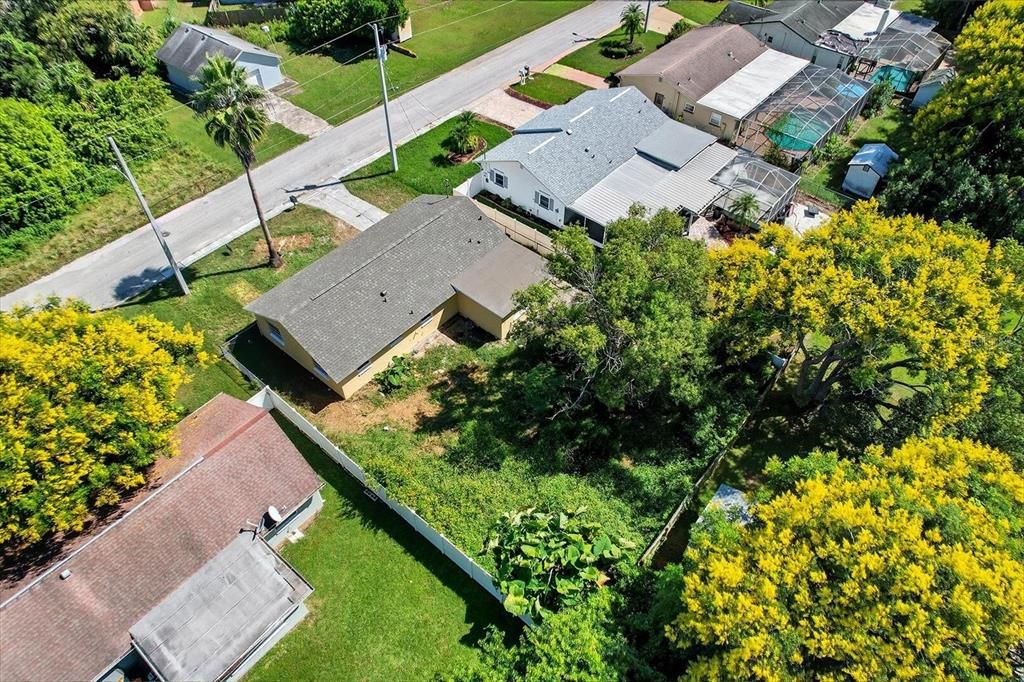 For Sale: $225,000 (3 beds, 2 baths, 1074 Square Feet)