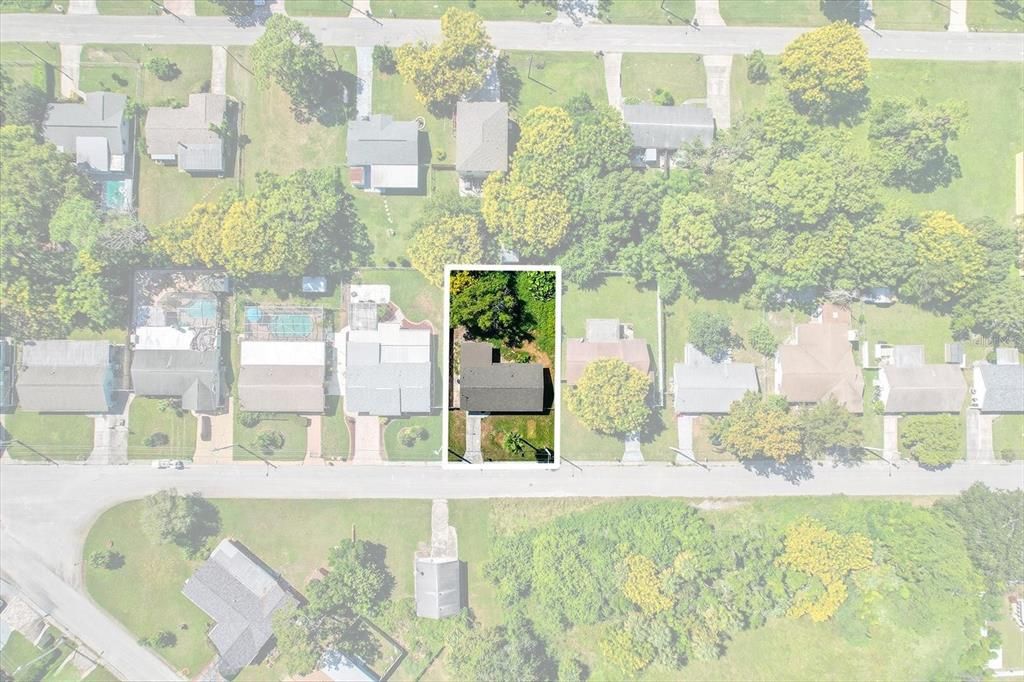 For Sale: $225,000 (3 beds, 2 baths, 1074 Square Feet)