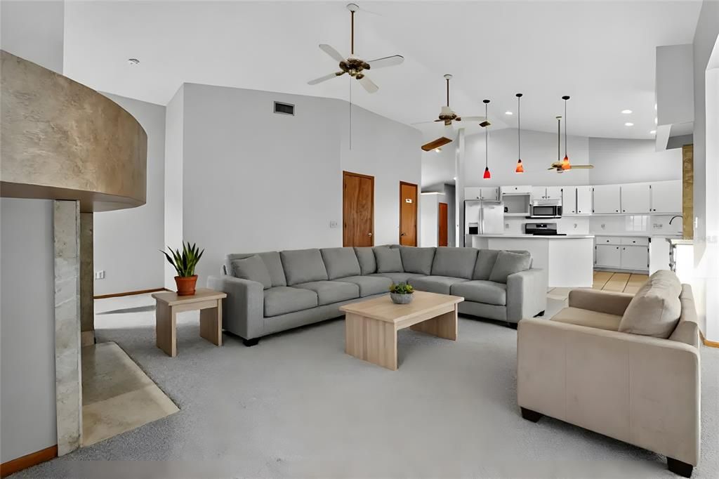 待售: $349,900 (3 贝兹, 2 浴室, 2488 平方英尺)