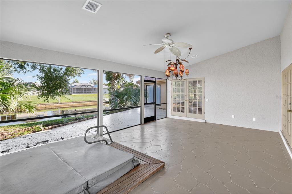 待售: $349,900 (3 贝兹, 2 浴室, 2488 平方英尺)