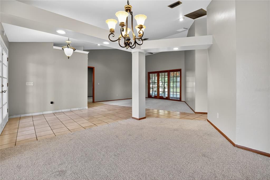 待售: $349,900 (3 贝兹, 2 浴室, 2488 平方英尺)