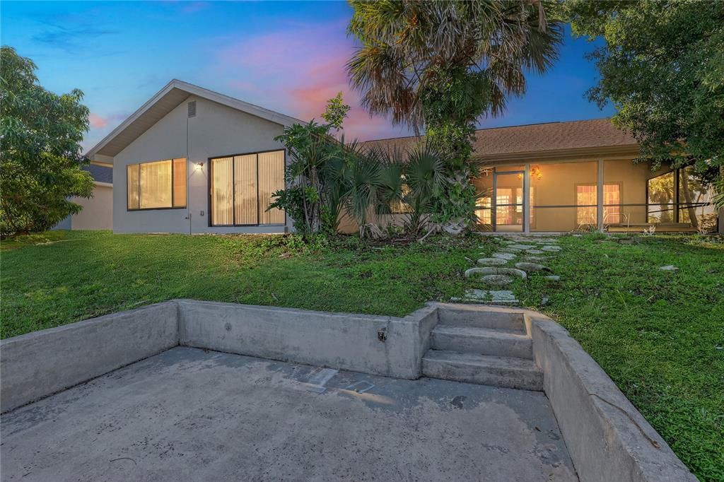 待售: $349,900 (3 贝兹, 2 浴室, 2488 平方英尺)