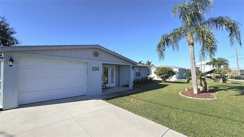 For Rent: $4,000 (2 beds, 2 baths, 1348 Square Feet)