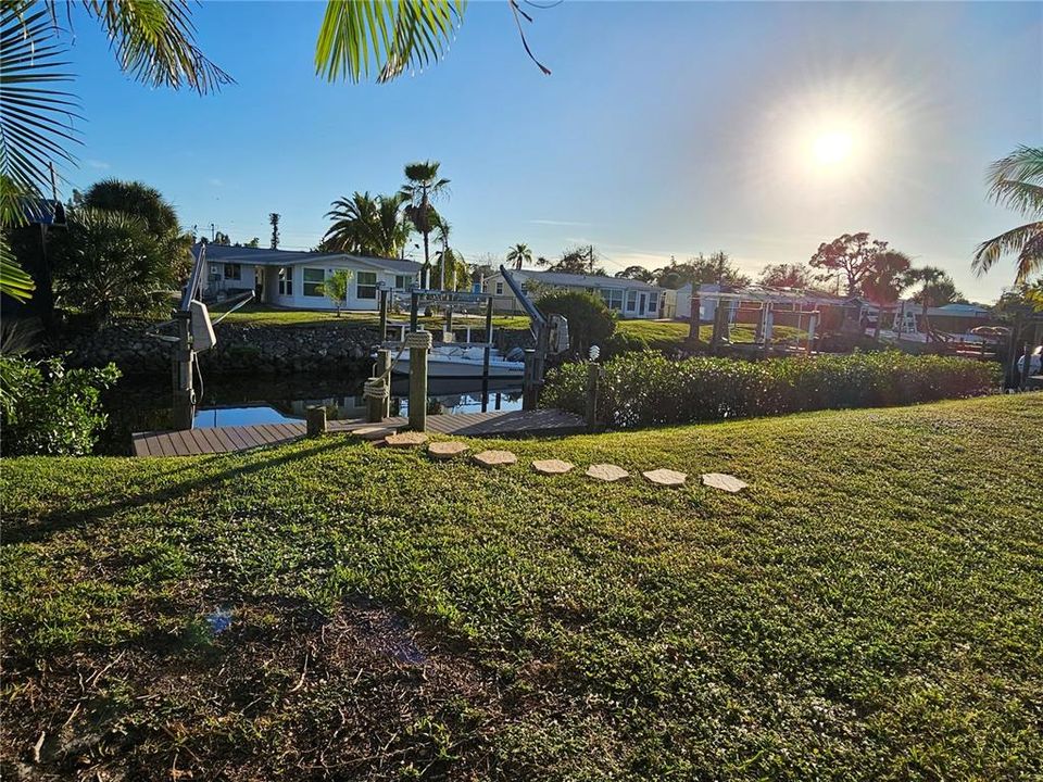 For Rent: $4,000 (2 beds, 2 baths, 1348 Square Feet)