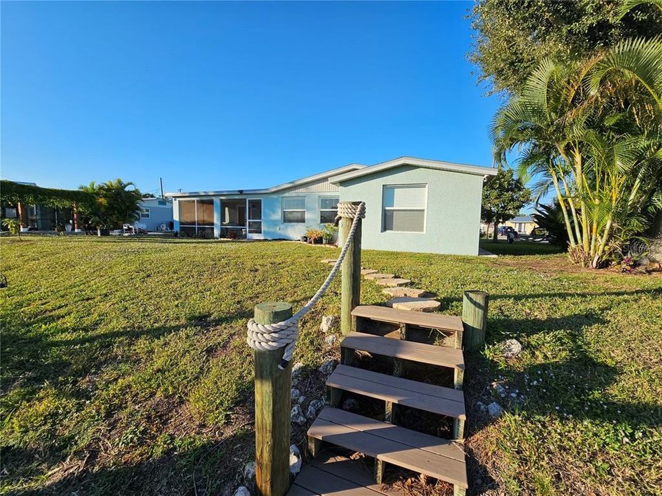 For Rent: $4,000 (2 beds, 2 baths, 1348 Square Feet)