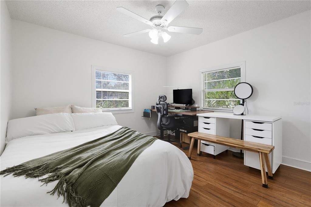 For Sale: $330,000 (3 beds, 2 baths, 1488 Square Feet)