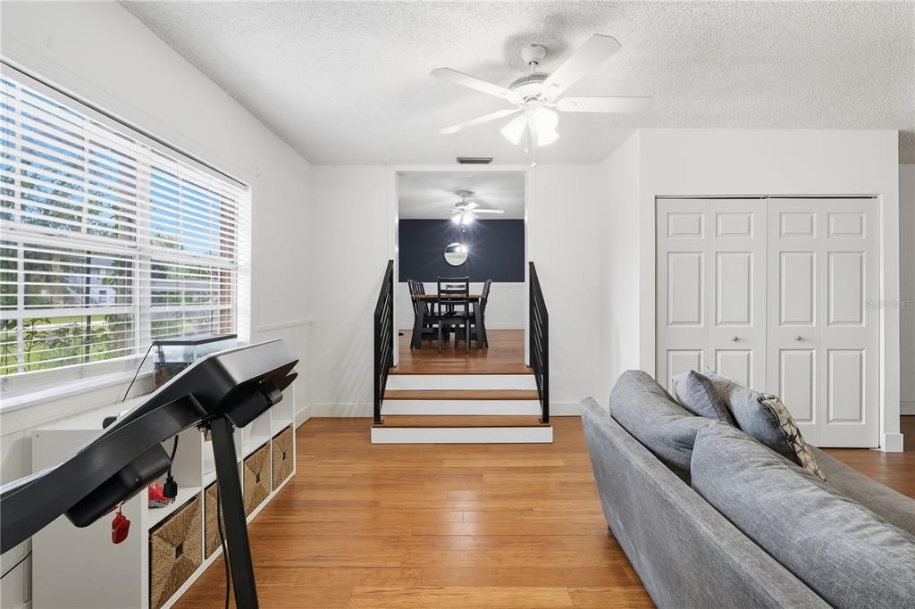 For Sale: $330,000 (3 beds, 2 baths, 1488 Square Feet)