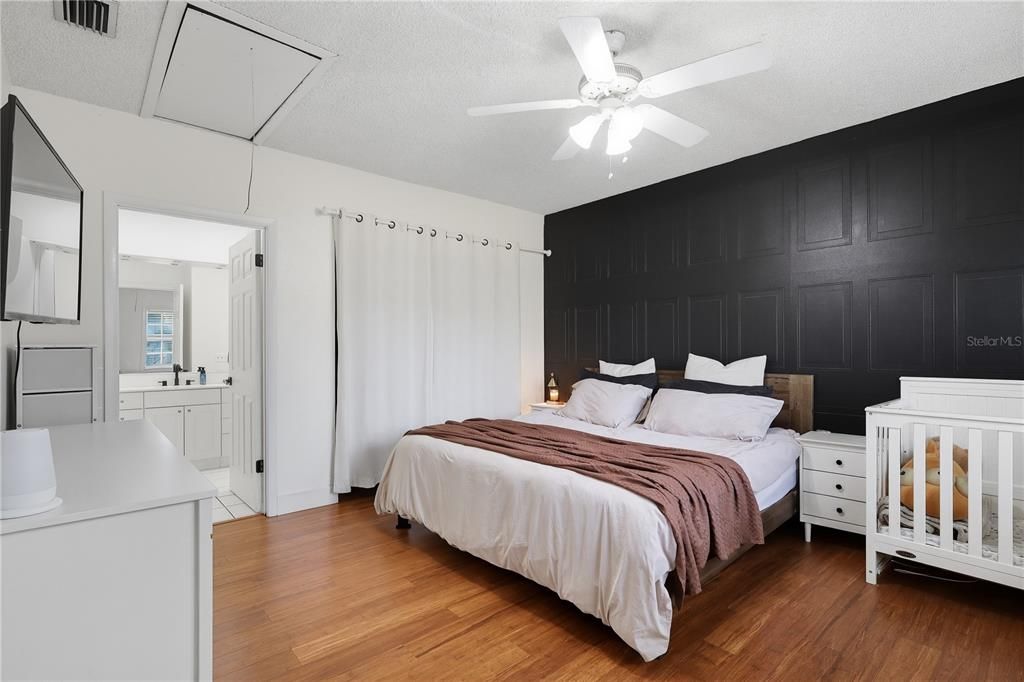 For Sale: $330,000 (3 beds, 2 baths, 1488 Square Feet)