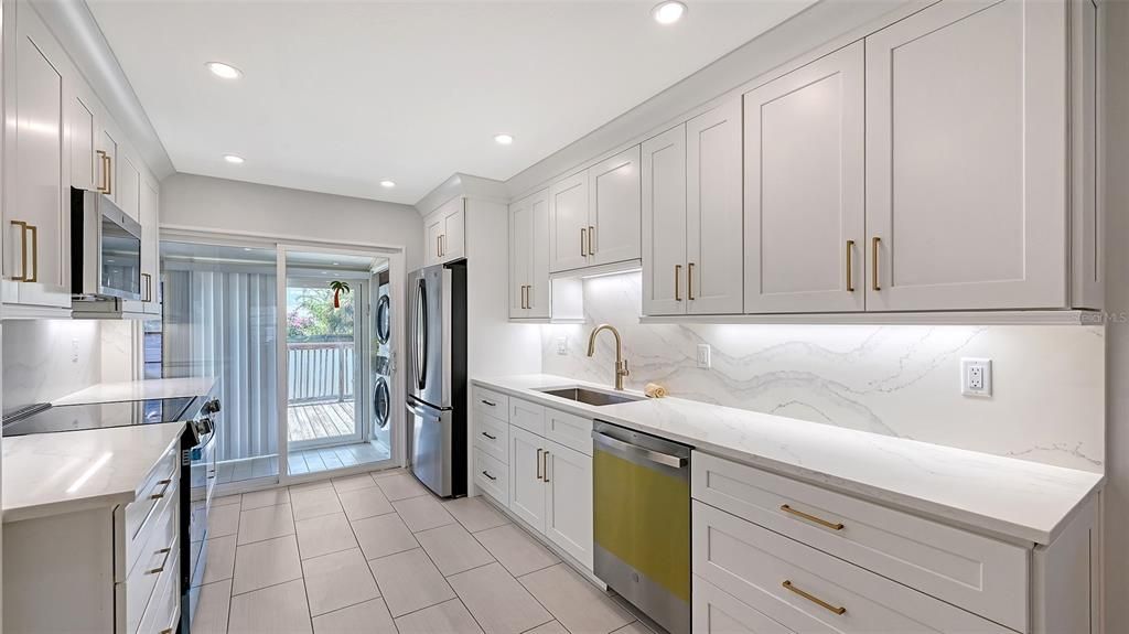 En Renta: $2,700 (2 camas, 2 baños, 1050 Pies cuadrados)