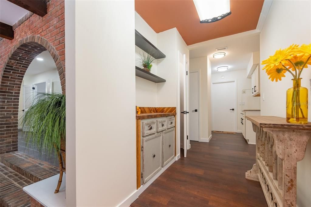 待售: $579,000 (4 贝兹, 3 浴室, 2381 平方英尺)