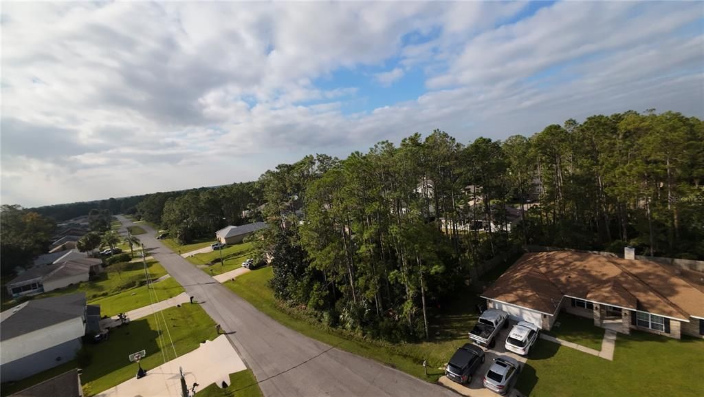 待售: $85,000 (0.23 acres)