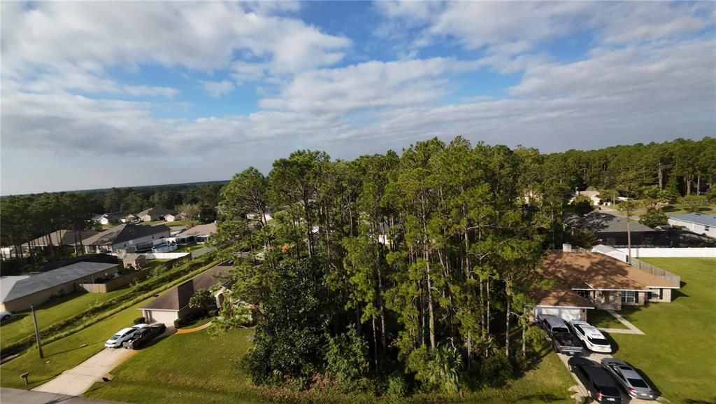 待售: $85,000 (0.23 acres)