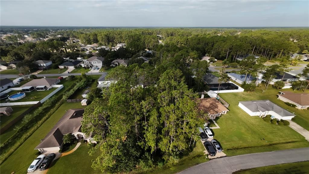 待售: $85,000 (0.23 acres)