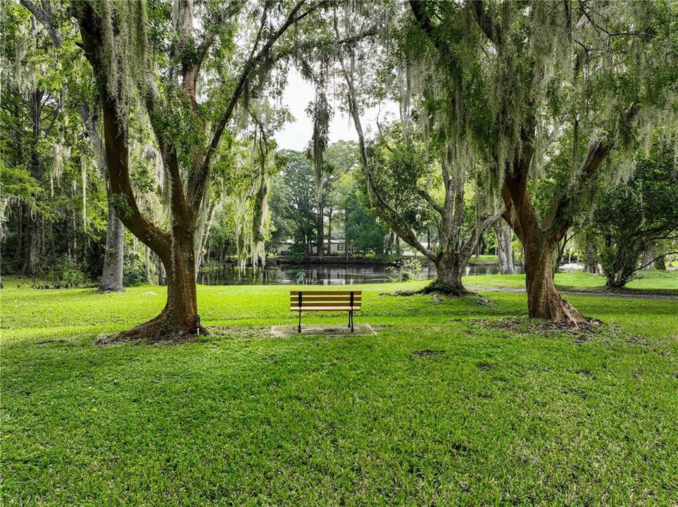 На продажу: $148,000 (2 спален, 2 ванн, 1152 Квадратных фут)