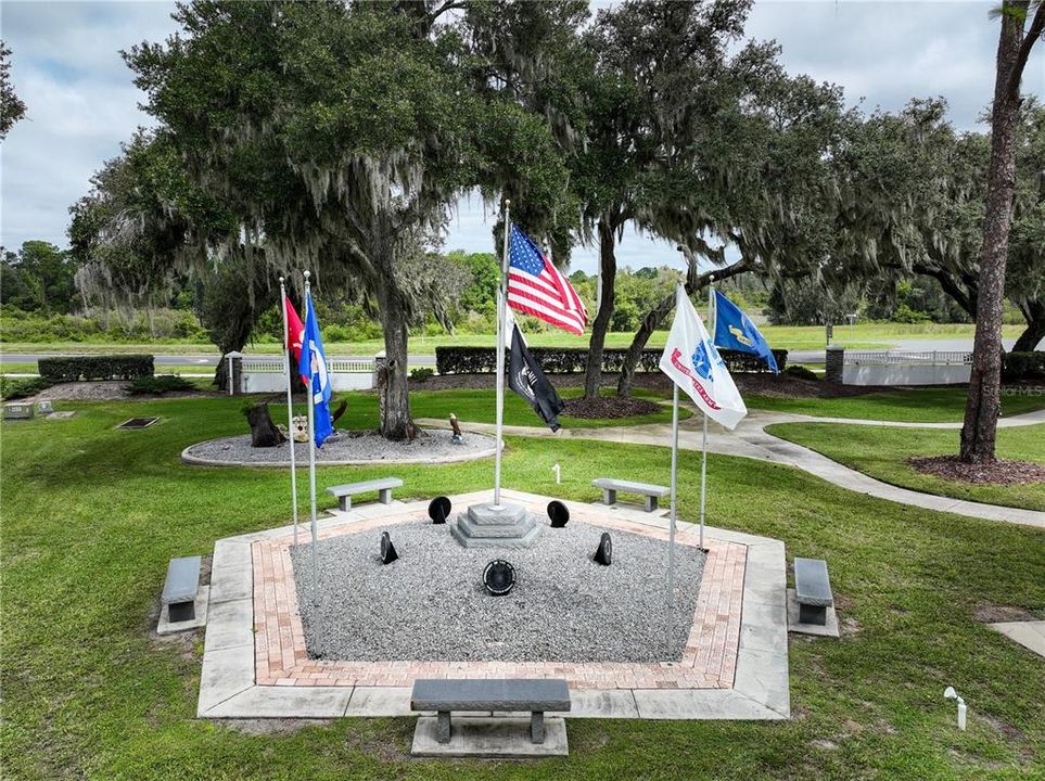 На продажу: $148,000 (2 спален, 2 ванн, 1152 Квадратных фут)