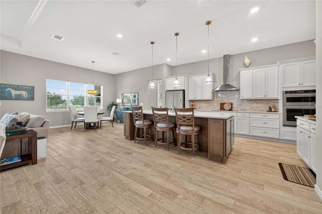 待售: $769,900 (3 贝兹, 3 浴室, 2955 平方英尺)