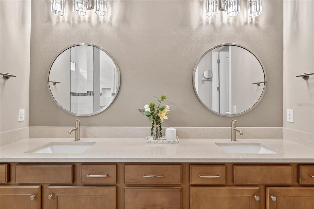 待售: $769,900 (3 贝兹, 3 浴室, 2955 平方英尺)