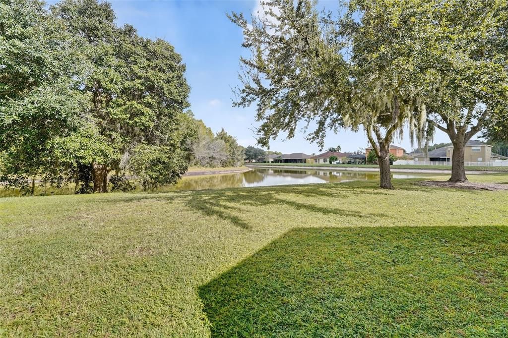 En Venta: $645,000 (5 camas, 3 baños, 3530 Pies cuadrados)