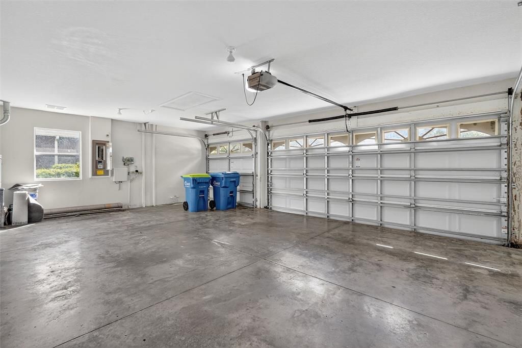 En Venta: $645,000 (5 camas, 3 baños, 3530 Pies cuadrados)