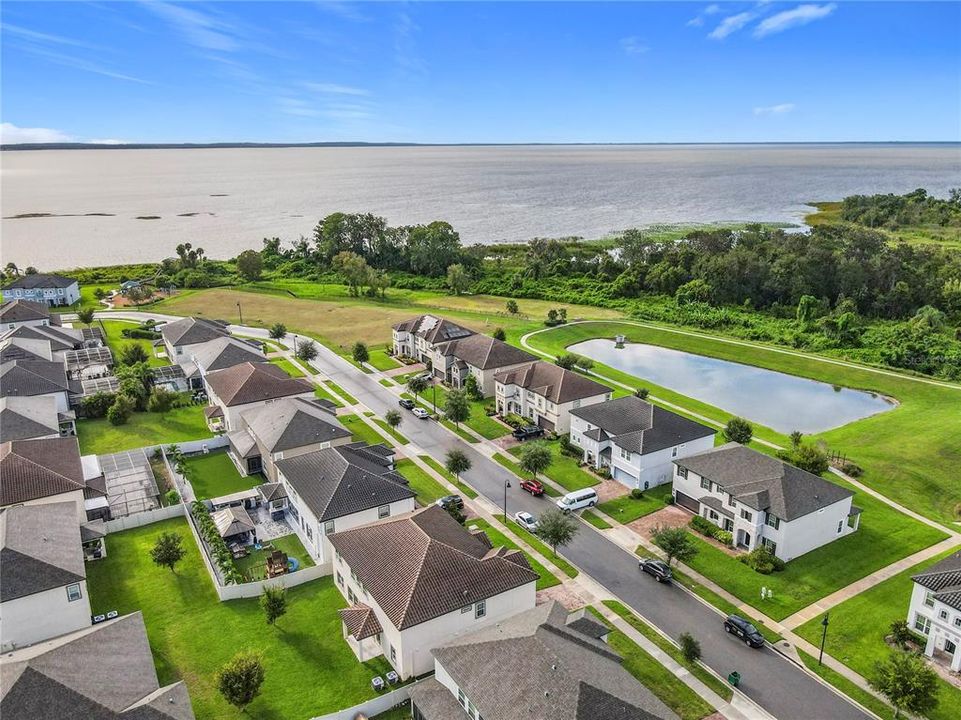 For Sale: $745,000 (7 beds, 4 baths, 4700 Square Feet)