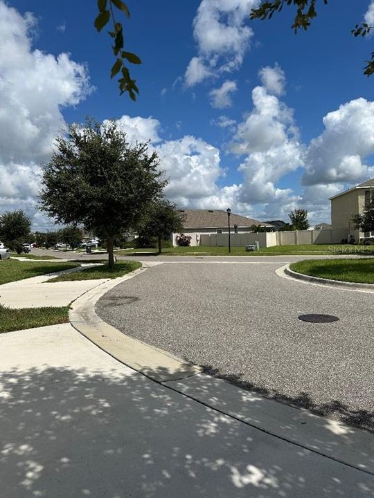 Active With Contract: $329,500 (4 beds, 2 baths, 1846 Square Feet)