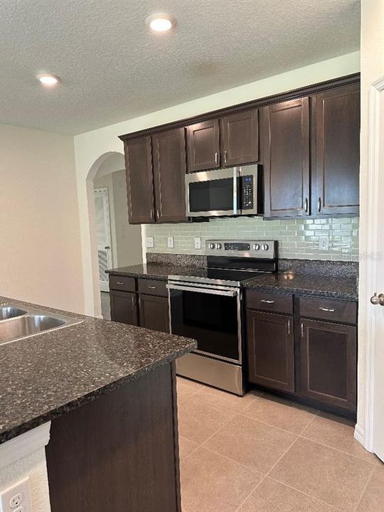 Active With Contract: $329,500 (4 beds, 2 baths, 1846 Square Feet)