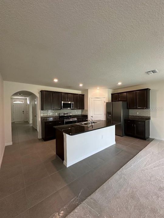 Active With Contract: $329,500 (4 beds, 2 baths, 1846 Square Feet)