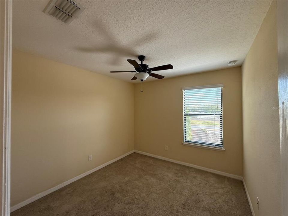 На продажу: $325,000 (3 спален, 2 ванн, 1369 Квадратных фут)