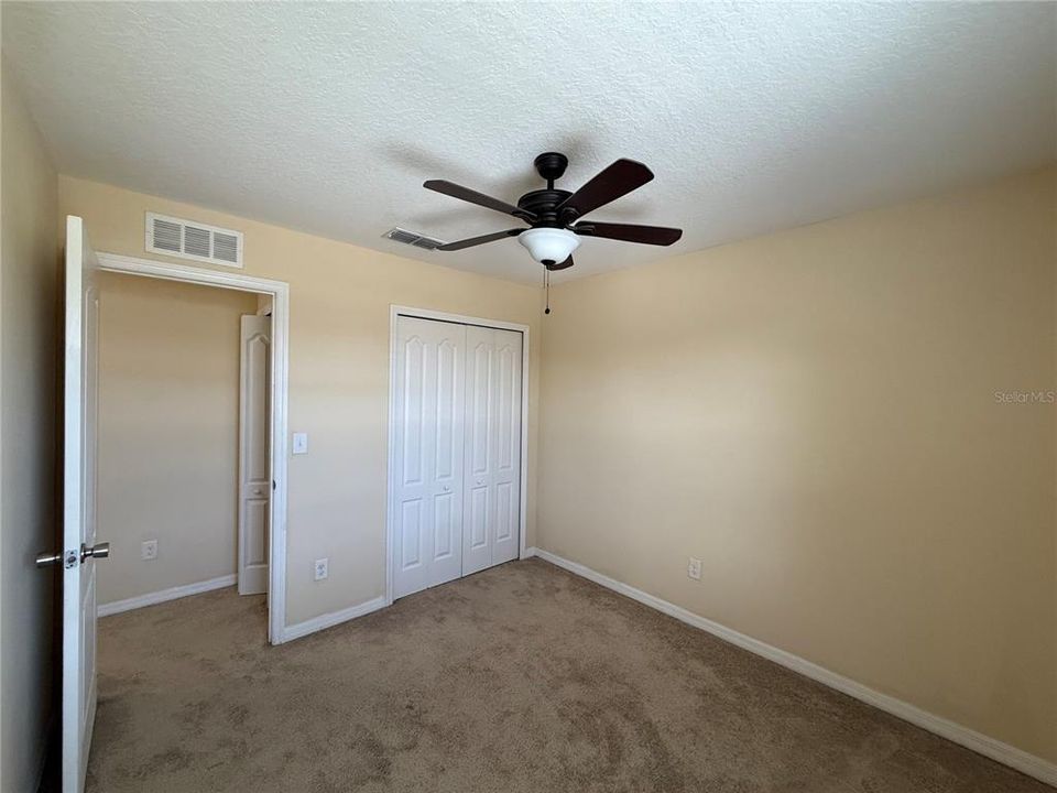 На продажу: $325,000 (3 спален, 2 ванн, 1369 Квадратных фут)