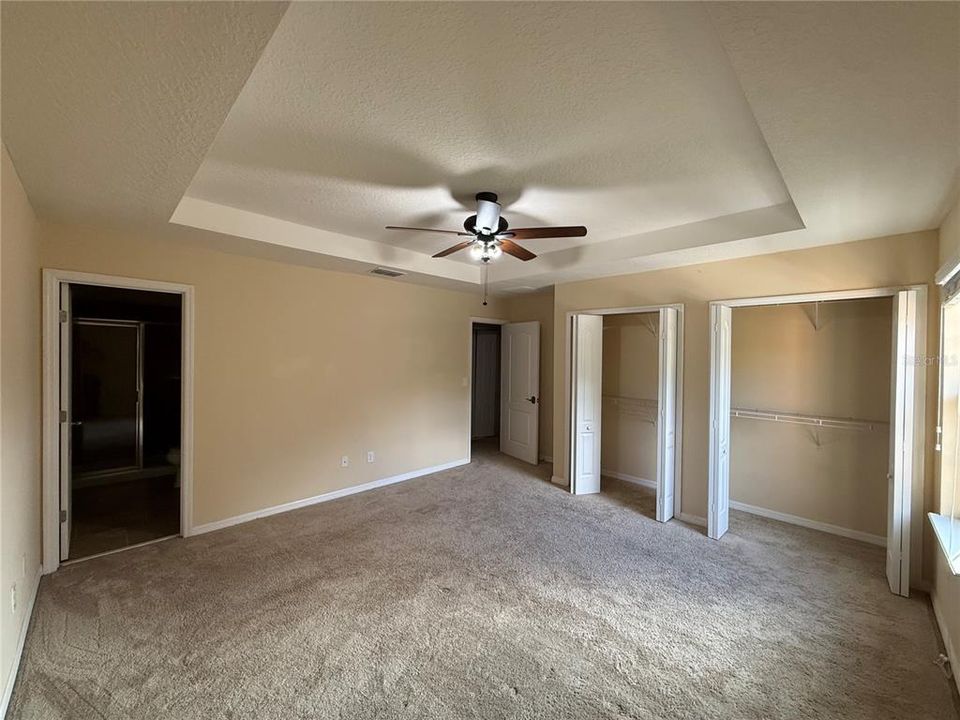 На продажу: $325,000 (3 спален, 2 ванн, 1369 Квадратных фут)