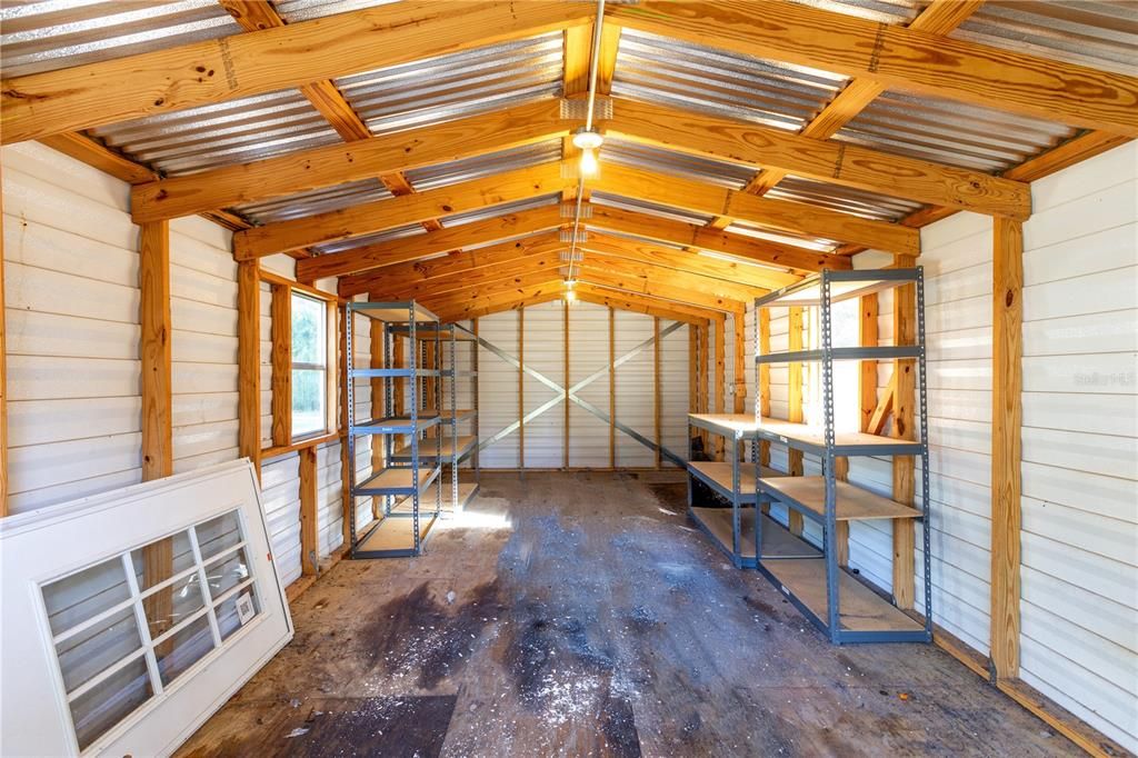 待售: $230,000 (5 贝兹, 2 浴室, 2052 平方英尺)