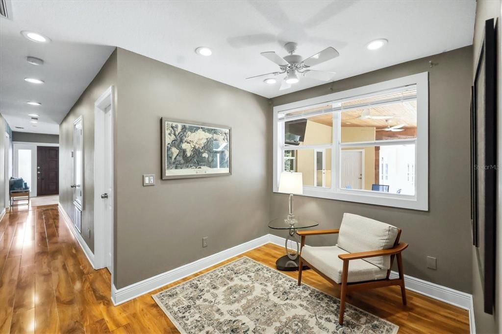 Active With Contract: $1,000,000 (3 beds, 2 baths, 2239 Square Feet)
