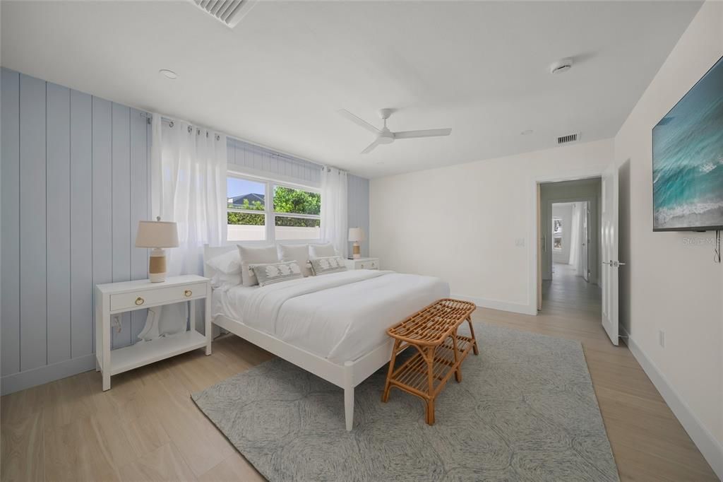 For Sale: $2,700,000 (3 beds, 3 baths, 2343 Square Feet)