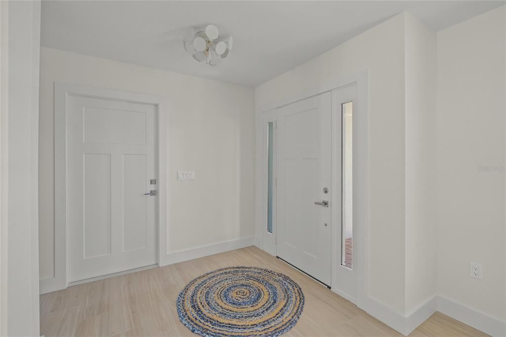 For Sale: $2,700,000 (3 beds, 3 baths, 2343 Square Feet)