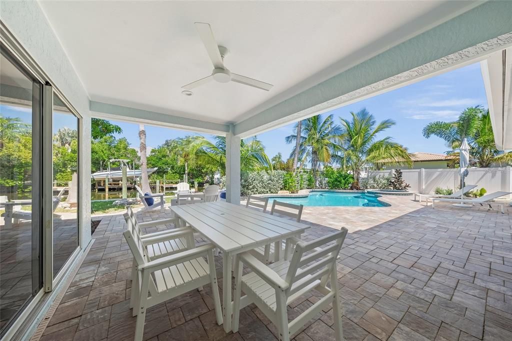 For Sale: $2,700,000 (3 beds, 3 baths, 2343 Square Feet)