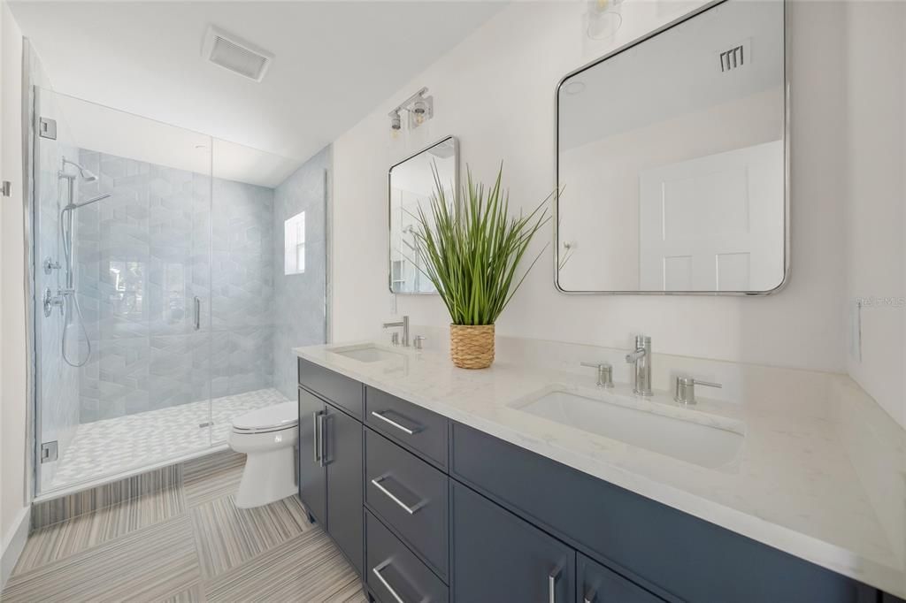 For Sale: $2,700,000 (3 beds, 3 baths, 2343 Square Feet)