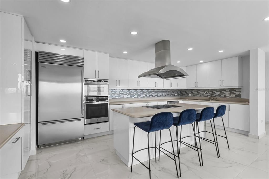 En Renta: $6,950 (3 camas, 2 baños, 2187 Pies cuadrados)