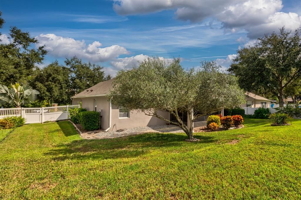 For Sale: $520,000 (4 beds, 3 baths, 2841 Square Feet)