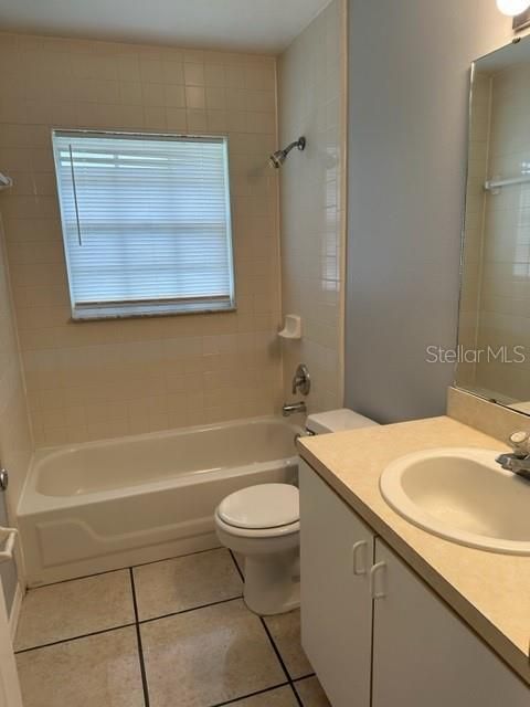 出租: $1,650 (2 贝兹, 2 浴室, 930 平方英尺)