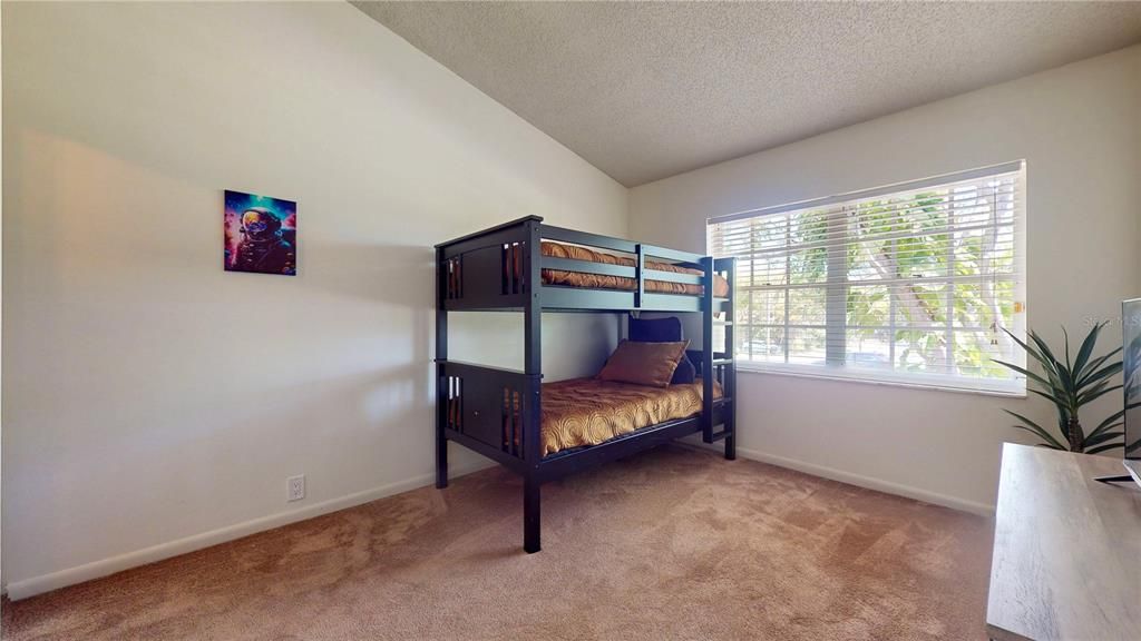 For Sale: $575,000 (3 beds, 2 baths, 1848 Square Feet)